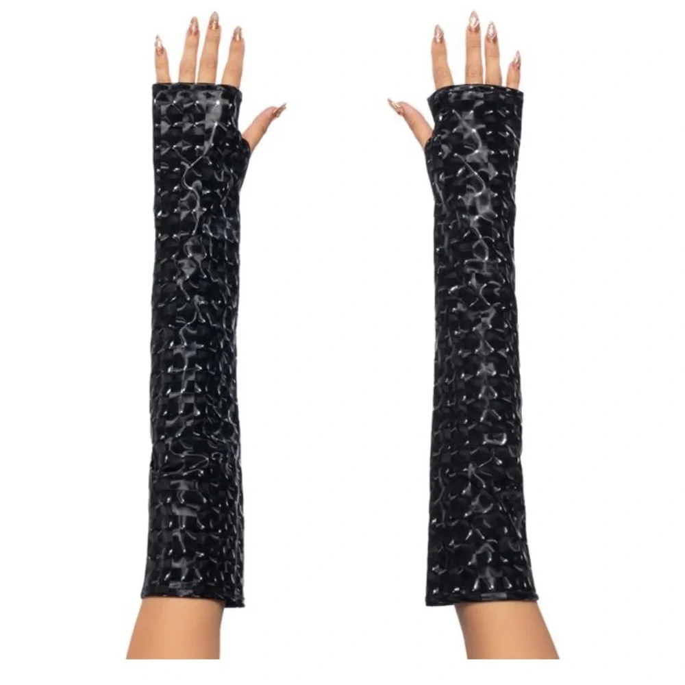 •Illusion• Black Fingerless Gloves